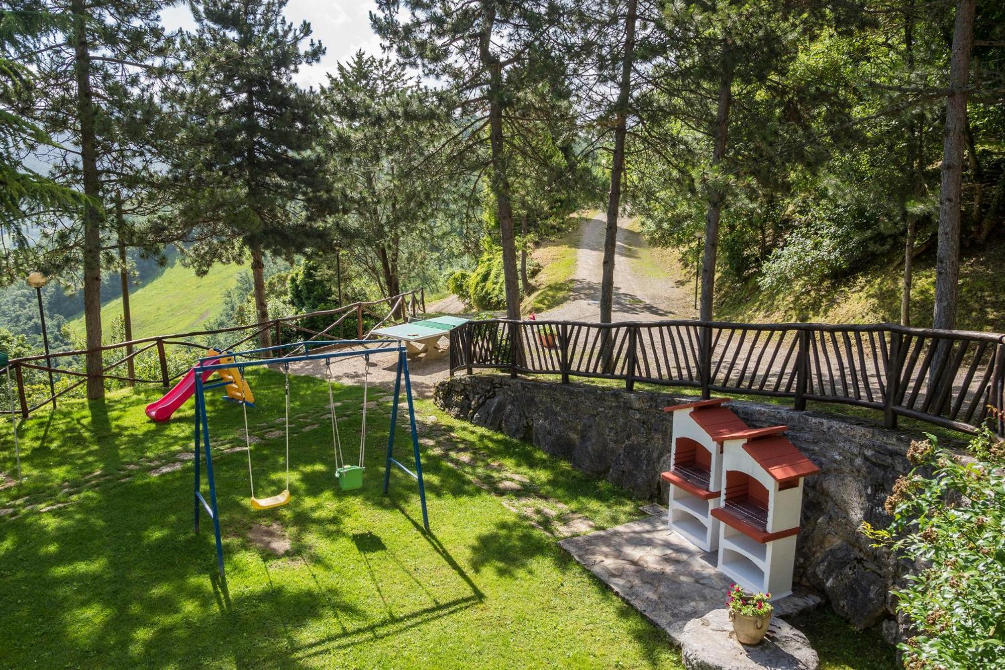 Agriturismo Monte Acuto أمبيرتيدي المظهر الخارجي الصورة