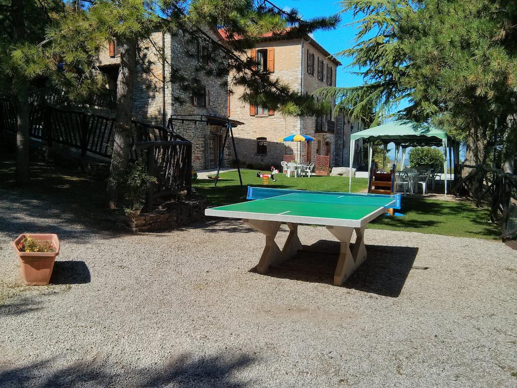 Agriturismo Monte Acuto أمبيرتيدي المظهر الخارجي الصورة