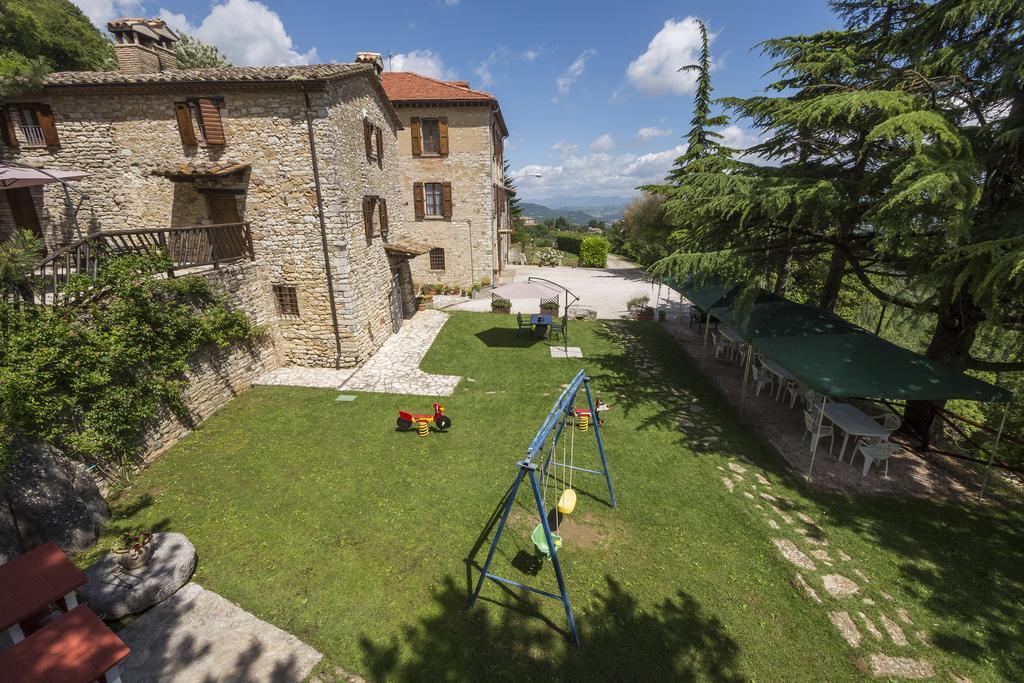Agriturismo Monte Acuto أمبيرتيدي المظهر الخارجي الصورة