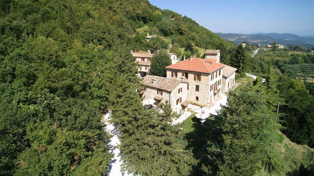 Agriturismo Monte Acuto أمبيرتيدي المظهر الخارجي الصورة