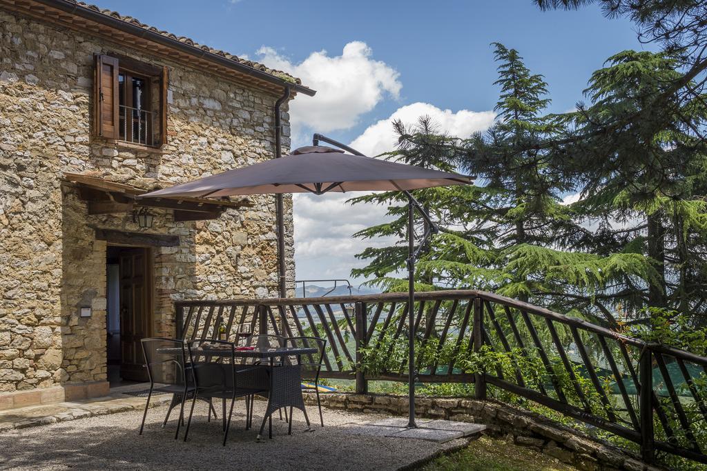 Agriturismo Monte Acuto أمبيرتيدي الغرفة الصورة